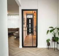 deuren zwart met glas