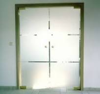 gezandstraald glas