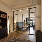 stalen wand met glas