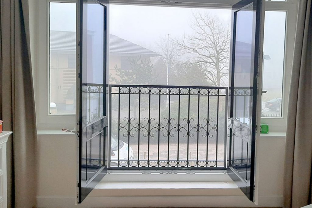 frans balkon glas