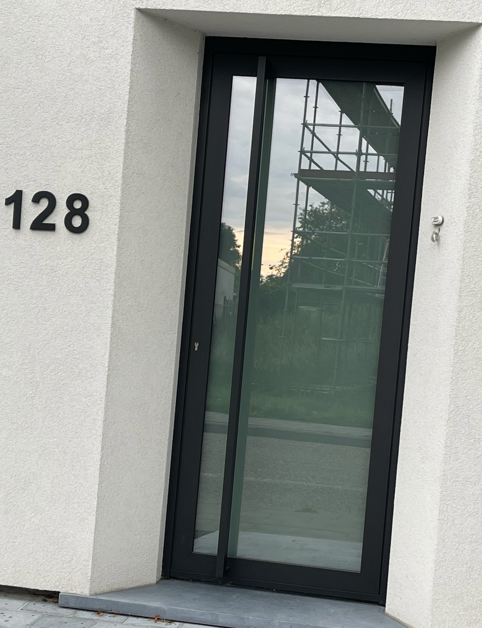 gezandstraald glas voordeur